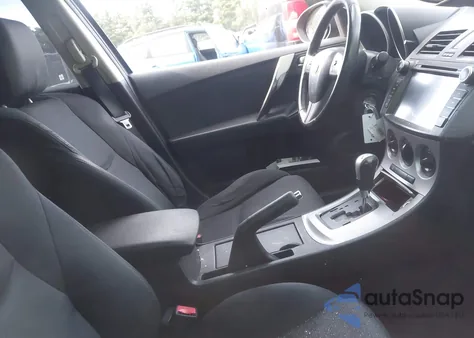 2010 Mazda Mazda3 S Sport из США, поврежденный, VIN JM1BL1H68A1150898